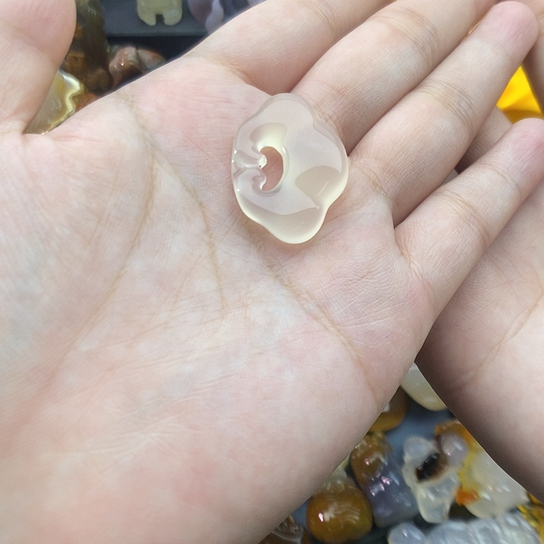 未镶嵌颈饰玛瑙/玉髓