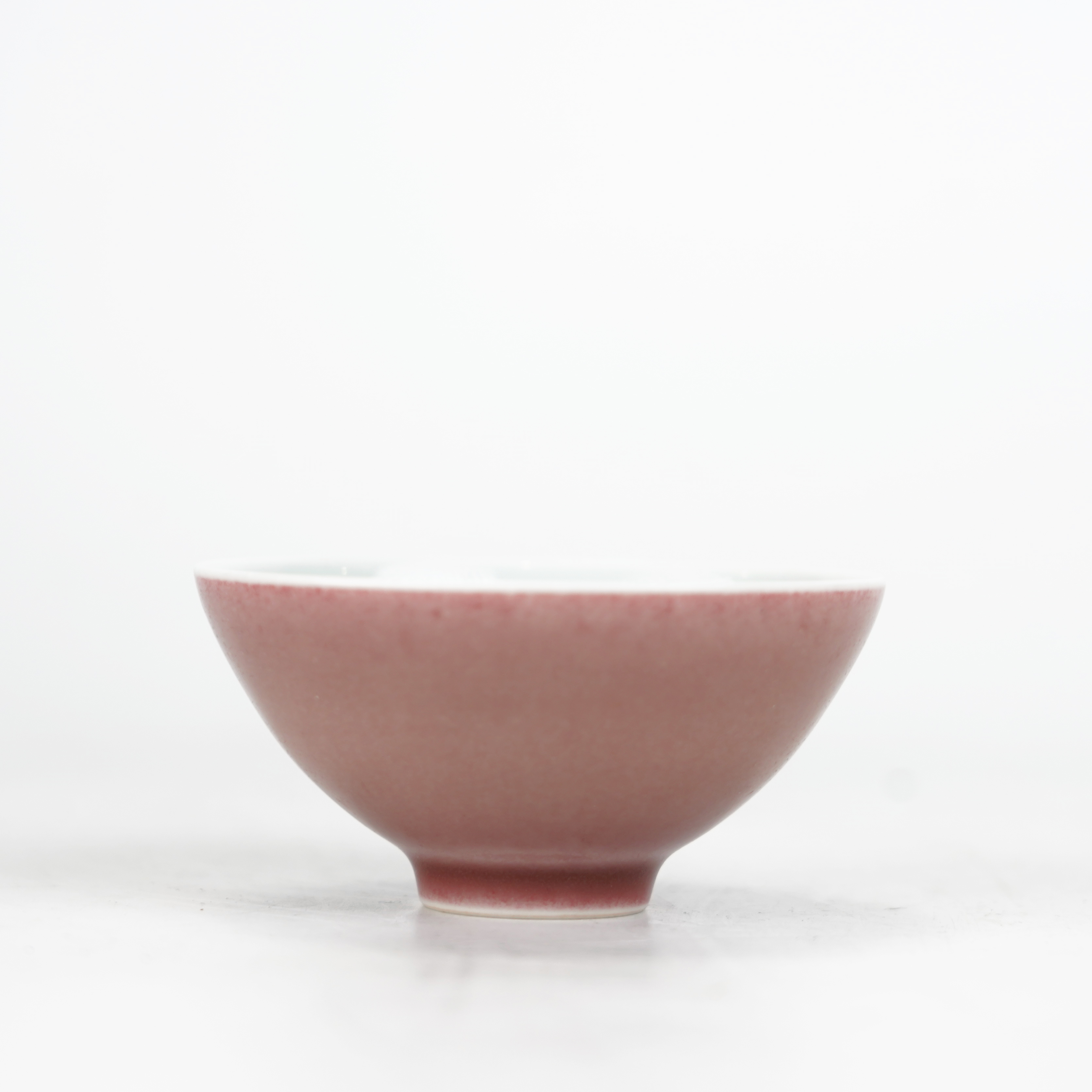 Lot003 清 红釉碗