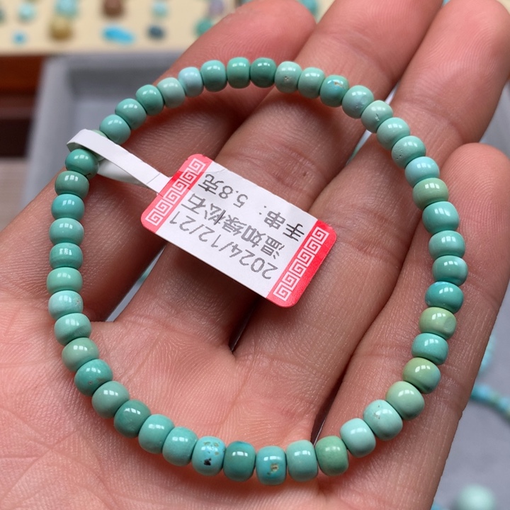 绿松石配饰未镶嵌