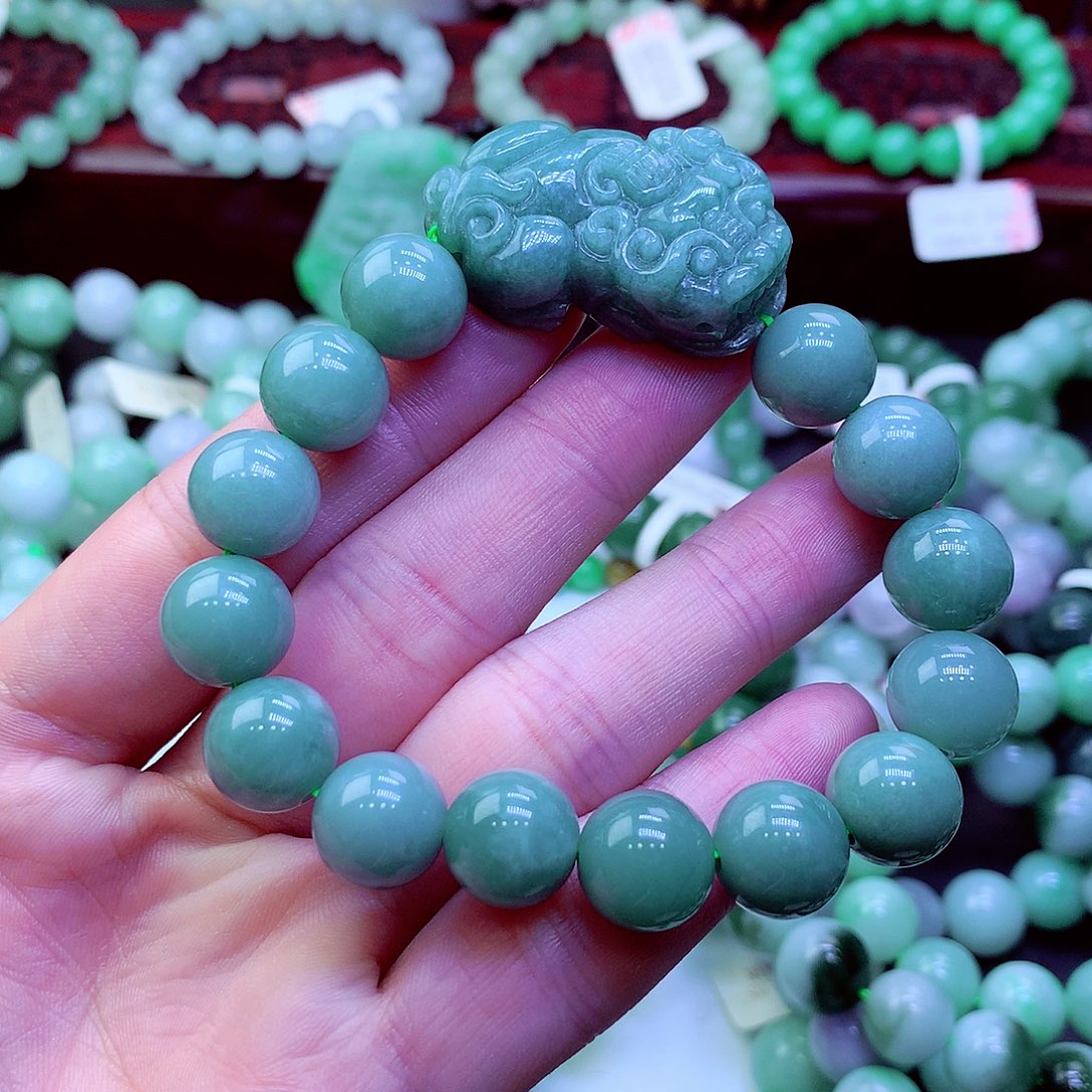 翡翠未镶嵌毛衣链