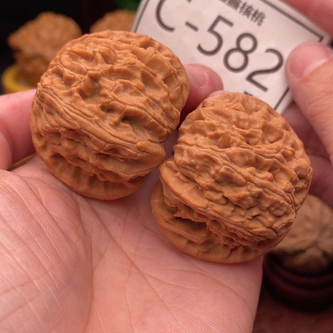 文玩核桃把件球白43