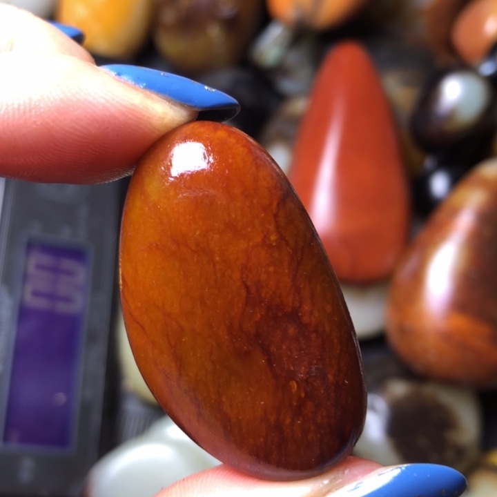 和田玉未镶嵌珠宝奇石