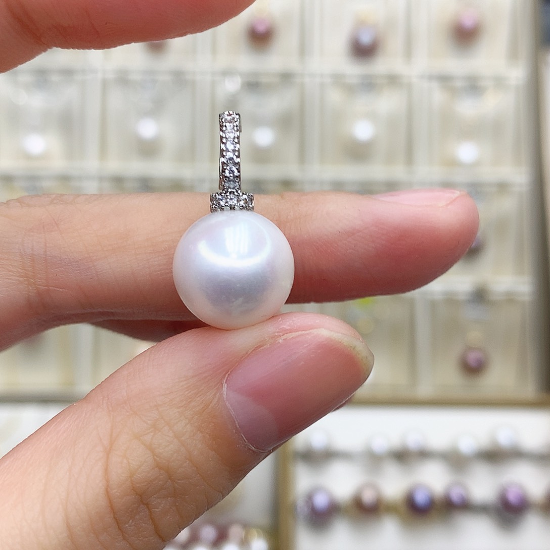 淡水珍珠颈饰合金