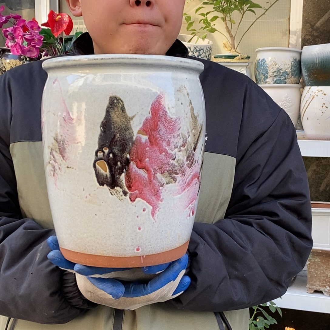 花盆紫砂口20高25瑕疵