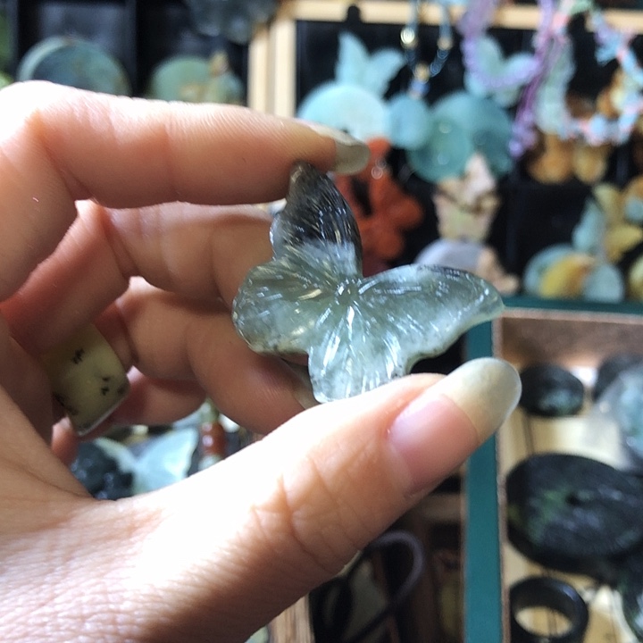 岫玉未镶嵌岫玉挂件