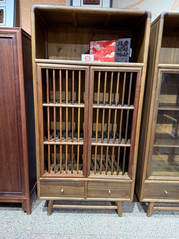 百搭实木茶室柜#一柜多用#栅格柜门别致，屉格规整#轻奢风现代风