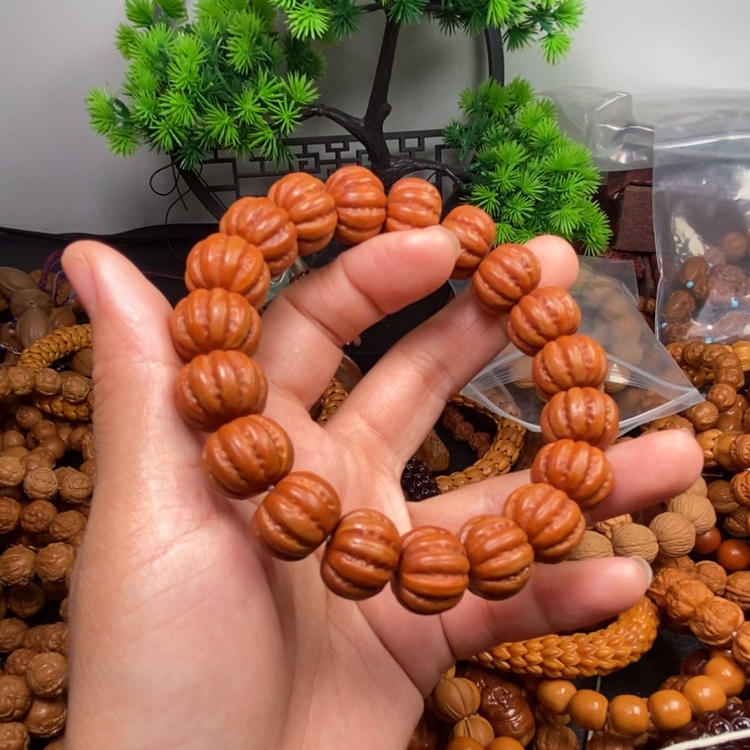 菩提籽类橄榄核雕刻手串手链项链吊坠