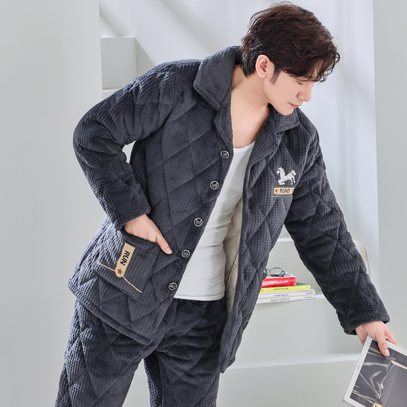 2025新款秋冬季天三层夹棉男士睡衣加绒加厚大码珊瑚绒家居服套装