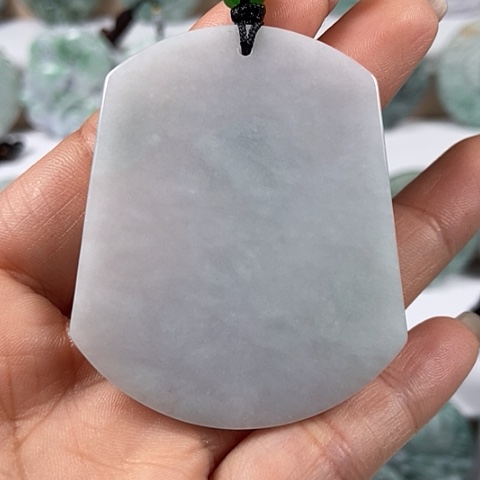 翡翠颈饰未镶嵌无事牌福利