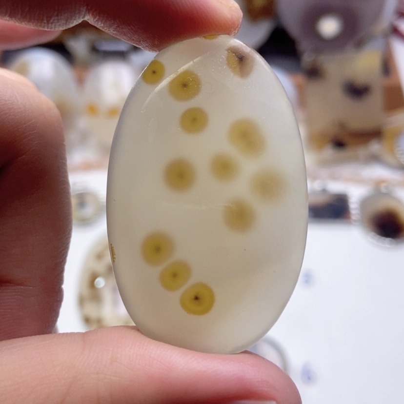 【闪购商品】玛瑙/玉髓颈饰未镶嵌