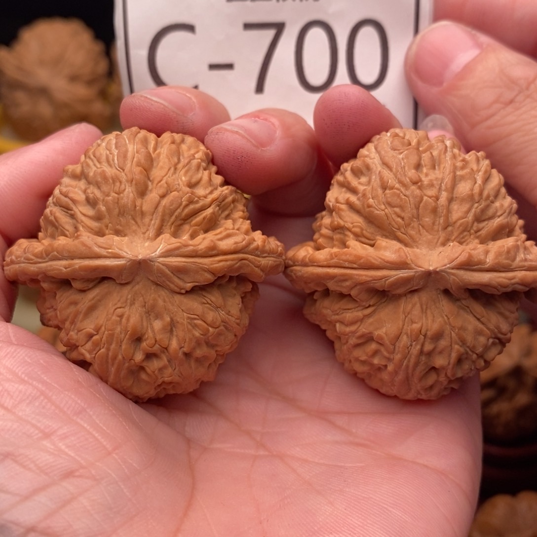 文玩核桃把件闷白44