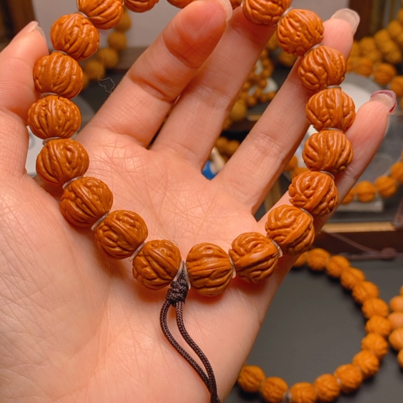 【闪购商品】桃核手串冷**炎龙文桃核