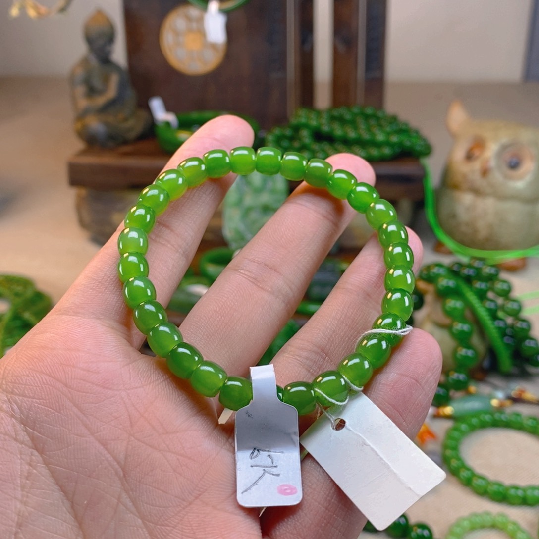 和田玉颈饰未镶嵌s****n