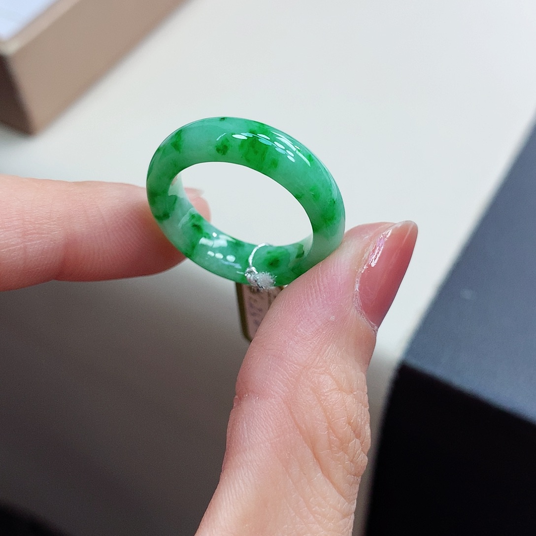 翡翠戒指未镶嵌17号