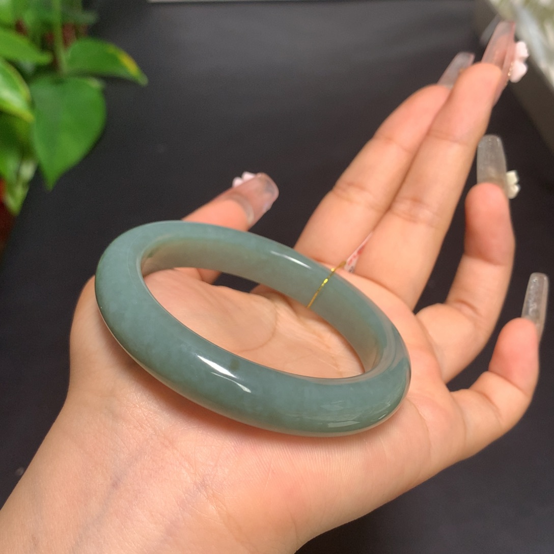 和田玉手镯未镶嵌G*54