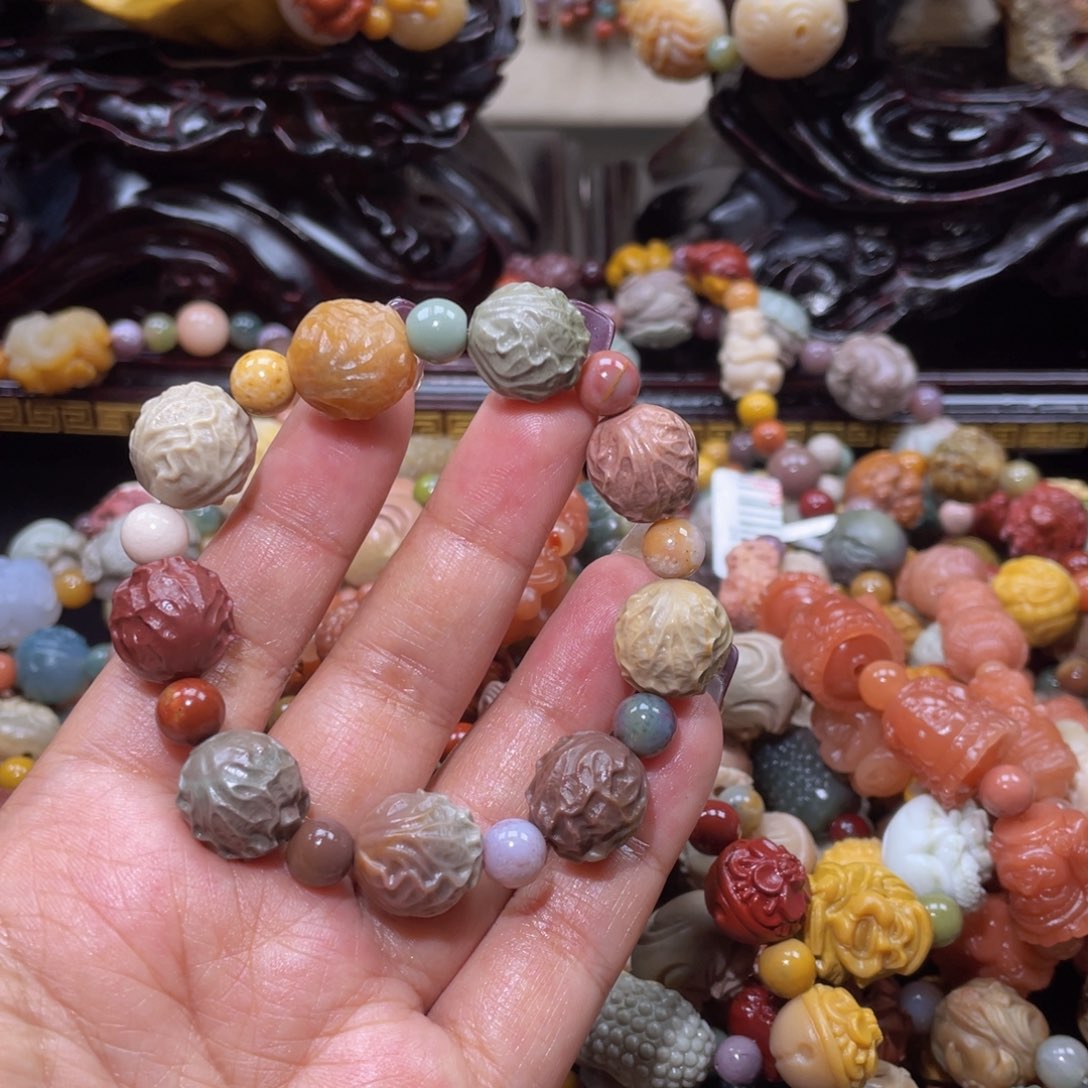 石英质玉手链未镶嵌