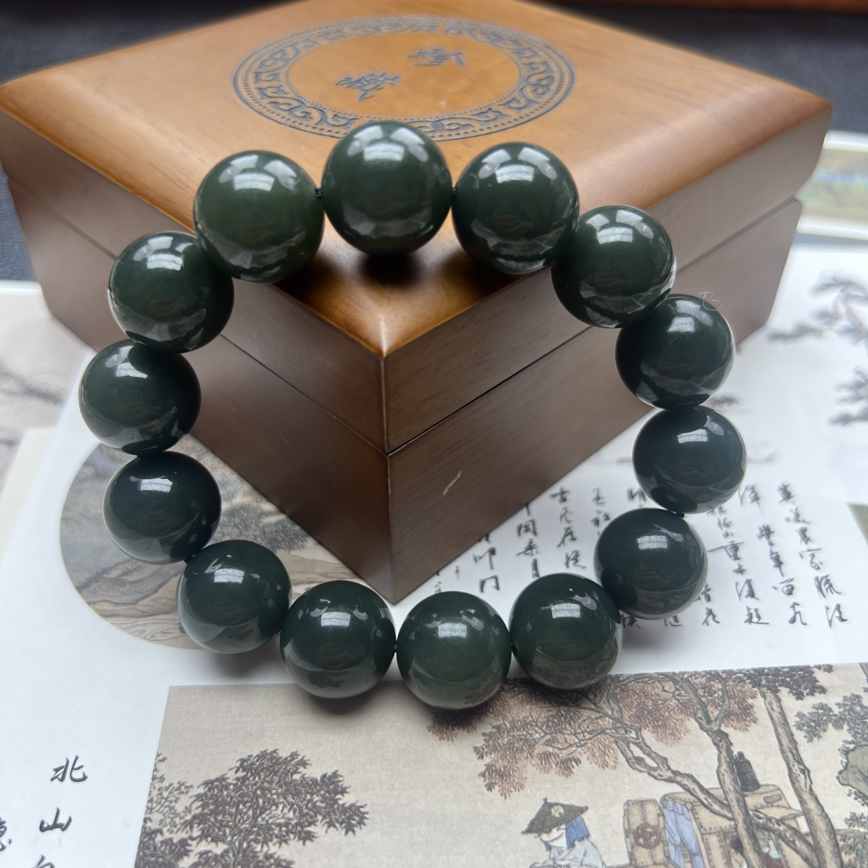 和田玉且末天空蓝瓷蓝卡16精品手串（多样性发其一）