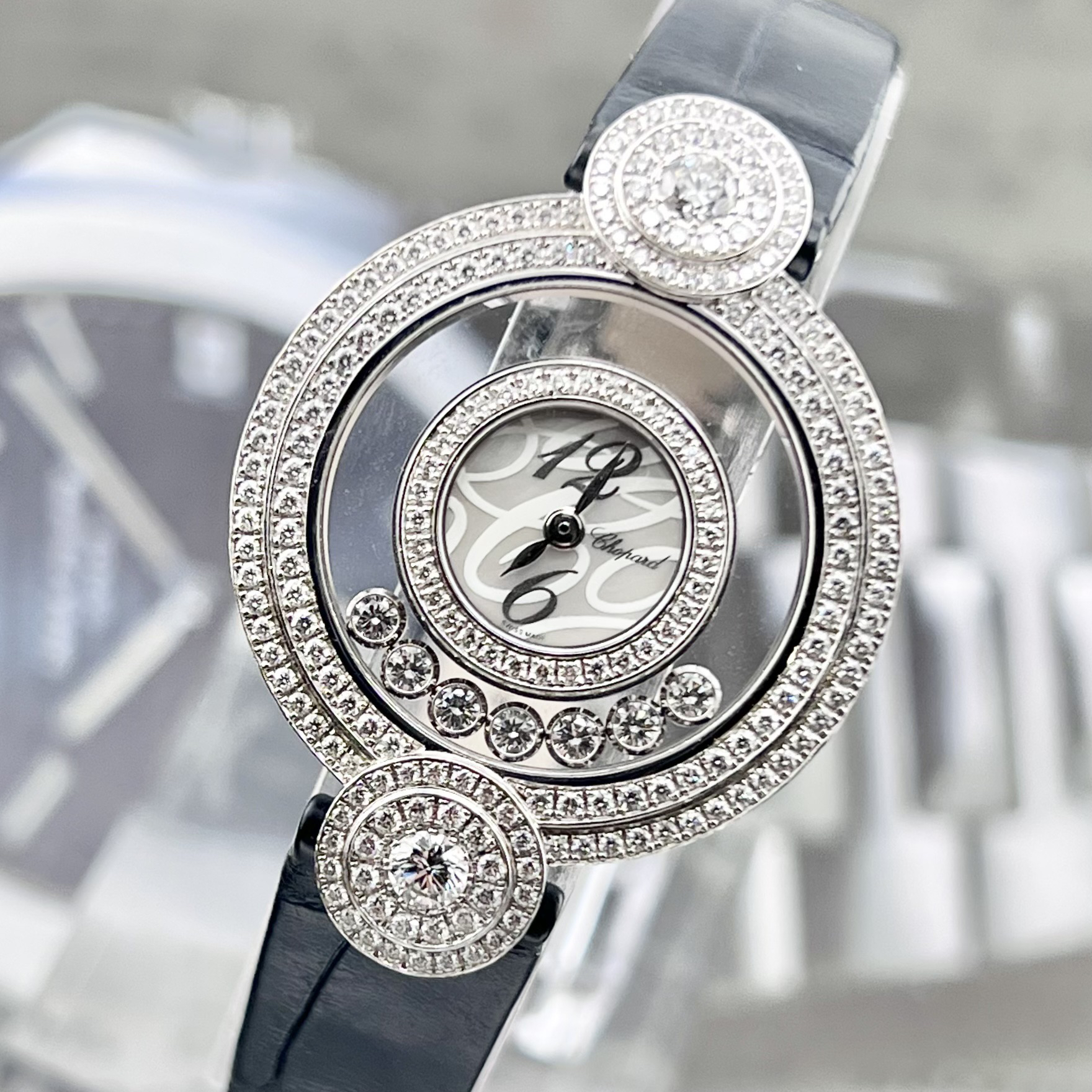 99新 Chopard/萧邦 九成新石英表表径24单表