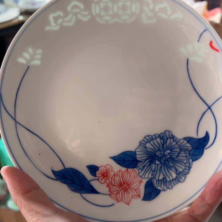 壶手绘玲珑陶瓷一个