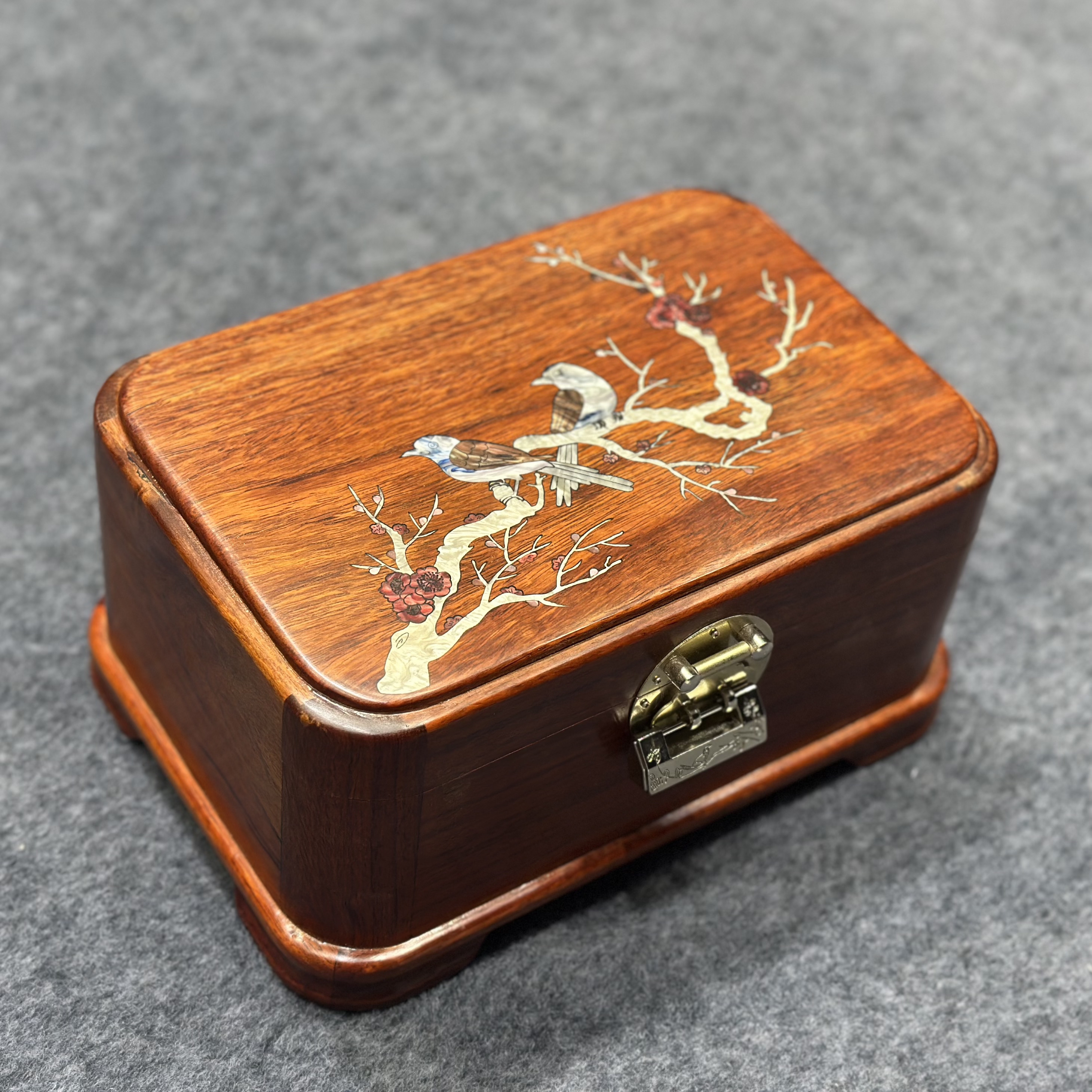 首饰盒/箱 缅花25cm全独板整料螺钿镶嵌喜上眉梢