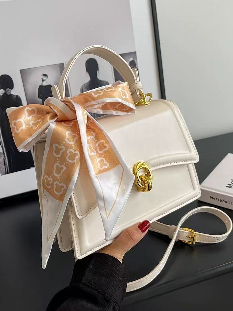 方包锁扣做旧小方包日韩pu斜挎包时尚小包包简约斜跨