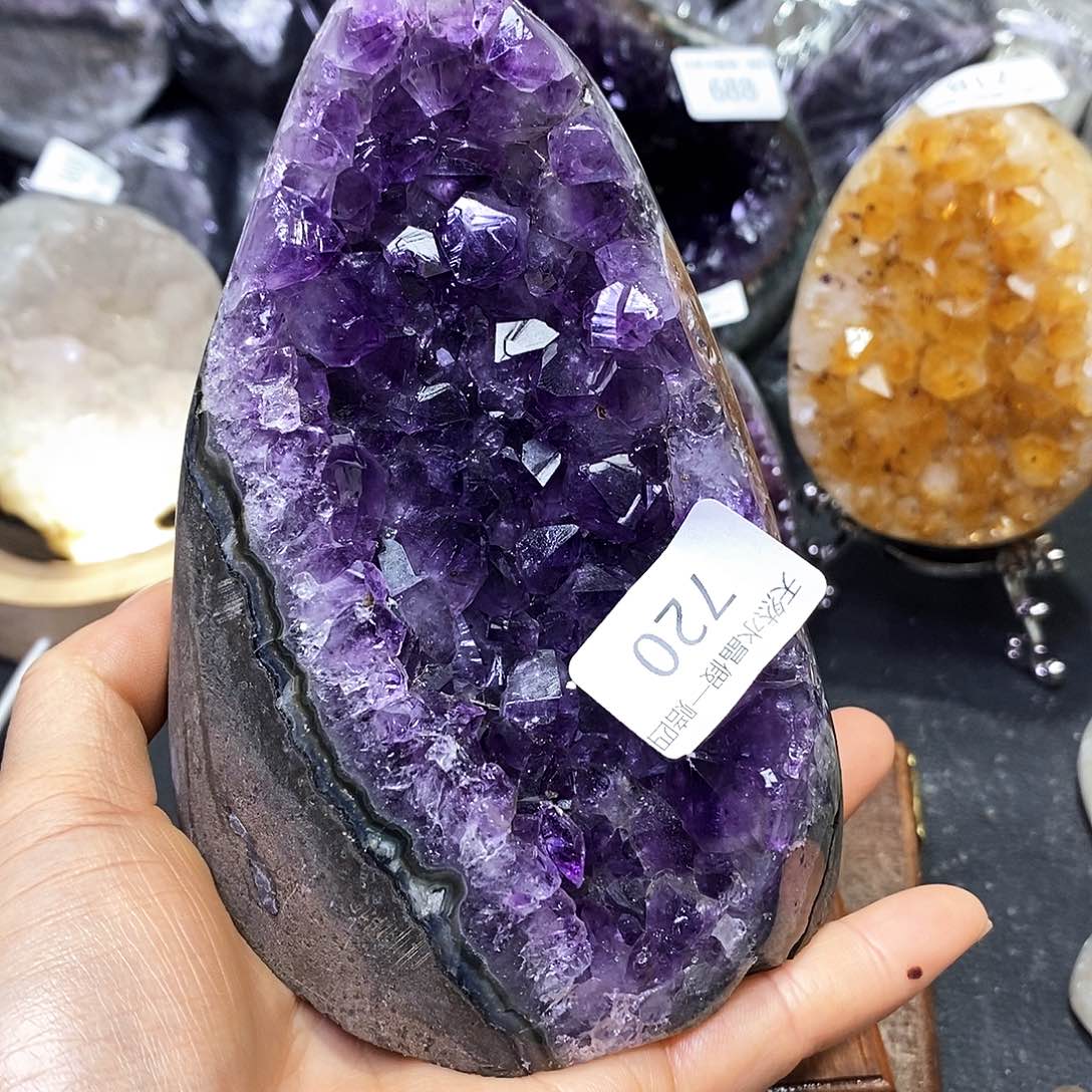 水晶大型摆件（非配饰）未镶嵌