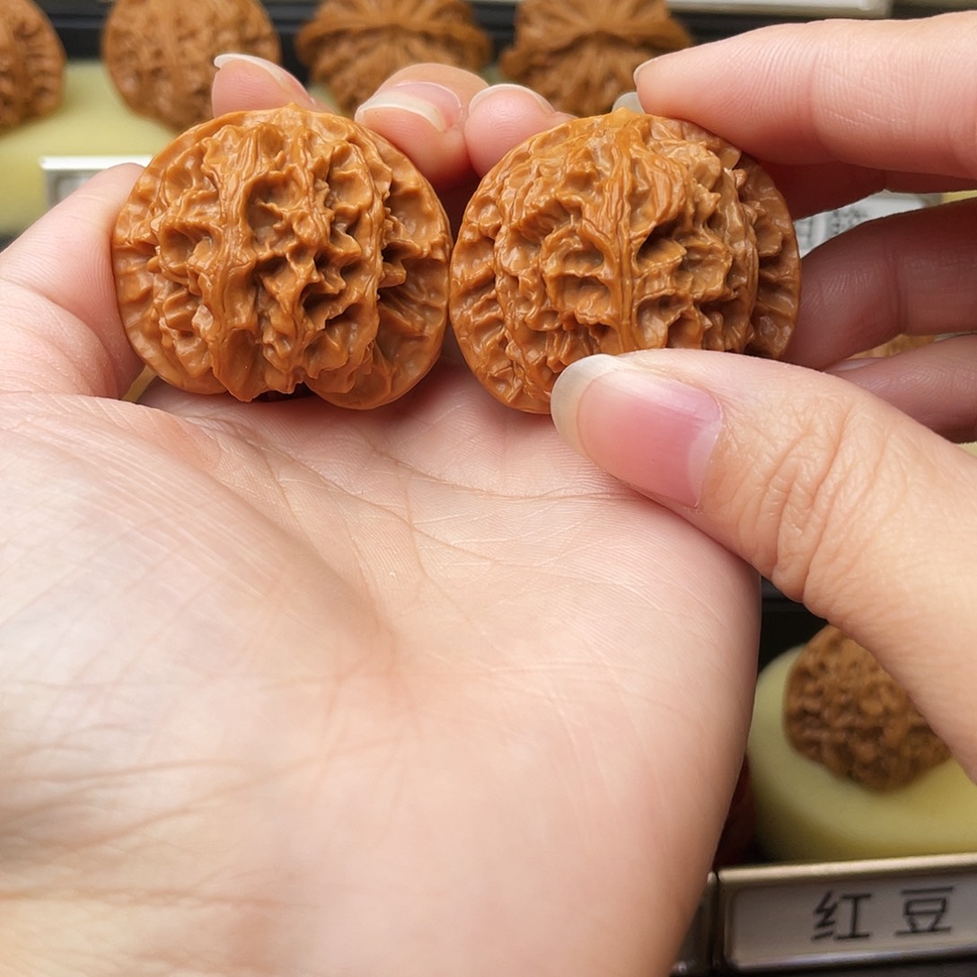 吊坠文玩核桃苹果园40尺380