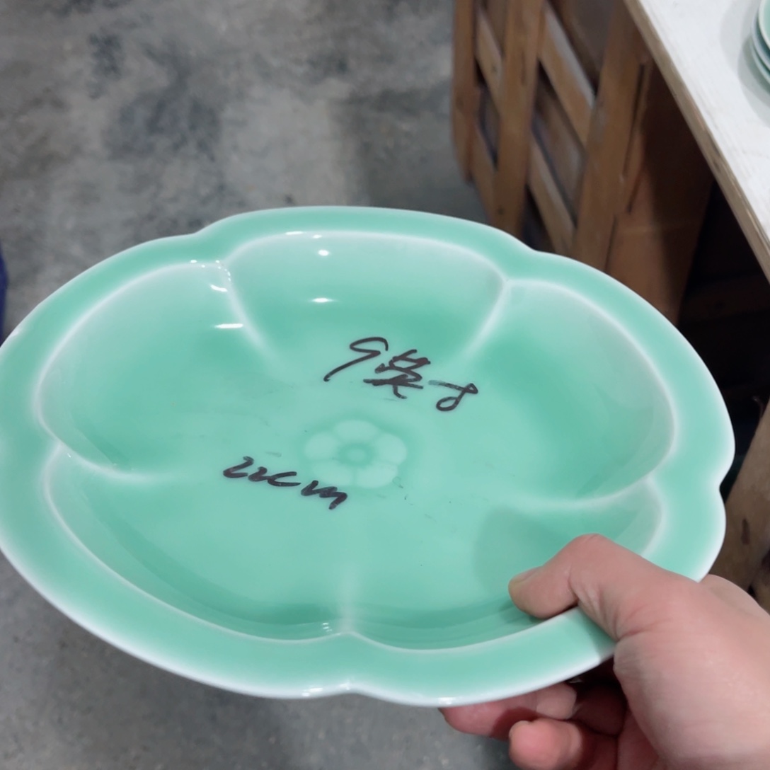 瓷片哈哈哈哈哈哈哈哈哈