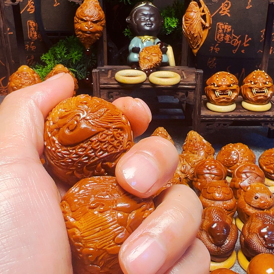 橄榄核手串/手链?****?龙球一对