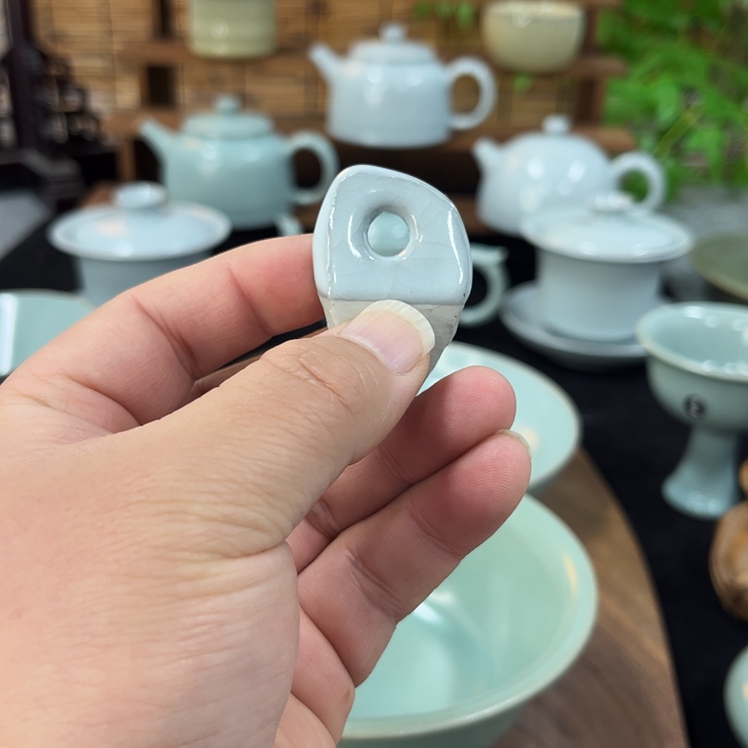 杯清**气大瑕碗。          