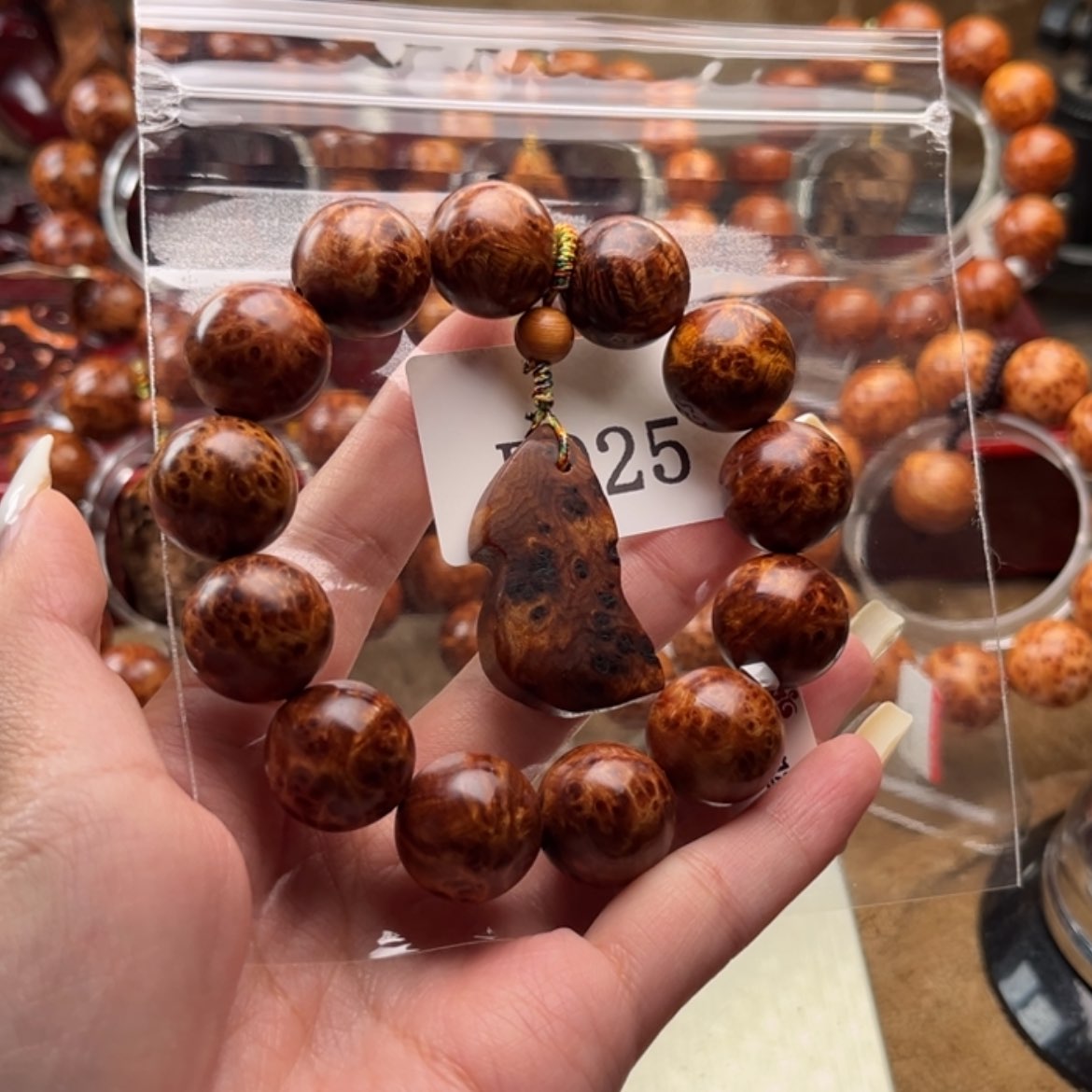 【闪购商品】柏木（崖柏）手串/手链8***?