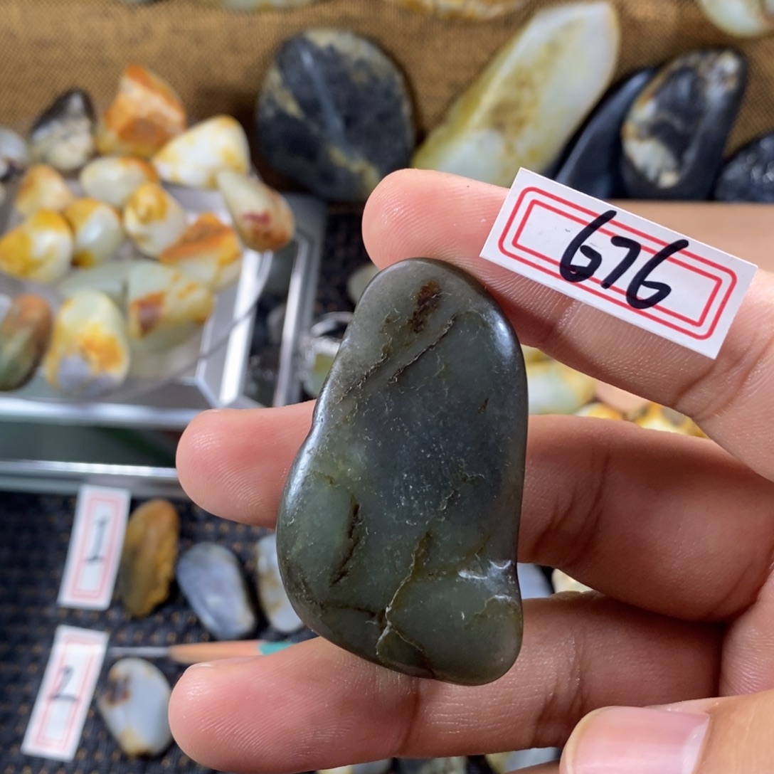 和田玉（糖玉）未镶嵌挂件