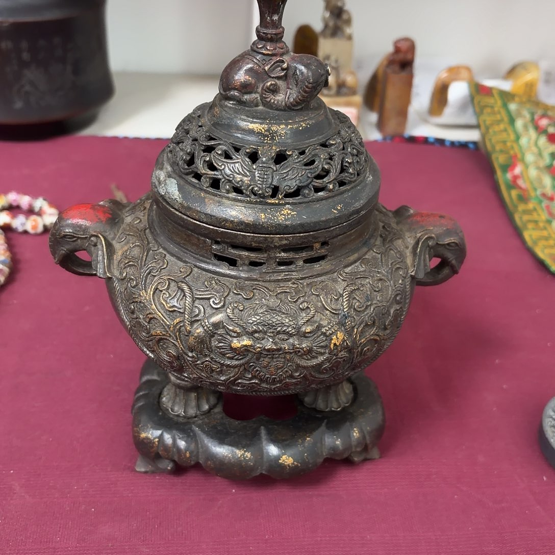 ****恩手工艺品钧瓷熏香炉完好无缺