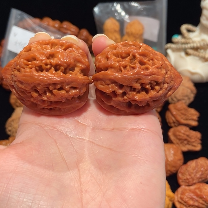 文玩核桃把件41大沽石55.5克78