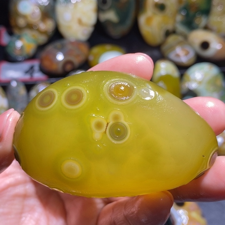未镶嵌玛瑙/玉髓珠宝奇石