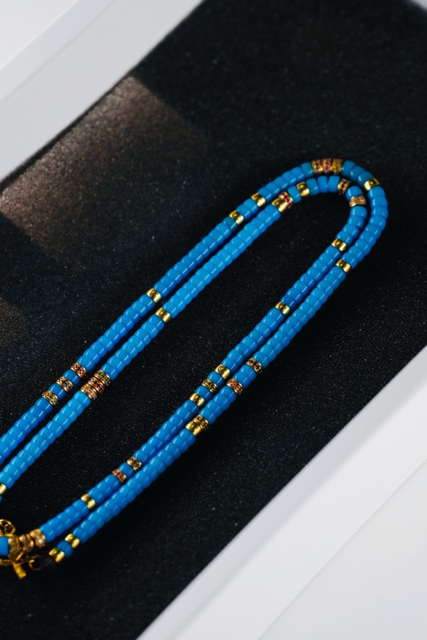 精品爆蓝色绿松项链