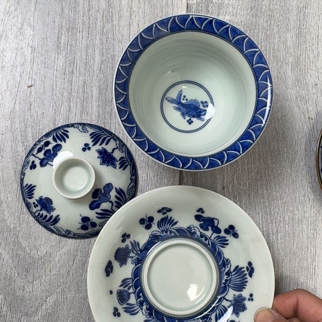 鱼藻纹元宝盖碗白瓷