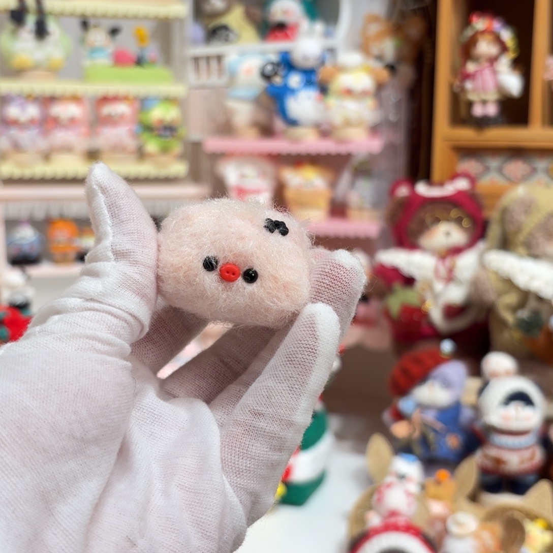 针织品做挂件小猪猪