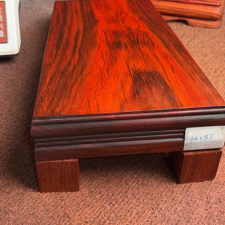 文***卉非洲紫檀（红花梨）