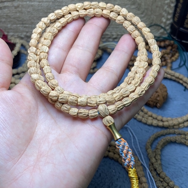 【闪购商品】吊坠柏香籽/百香籽