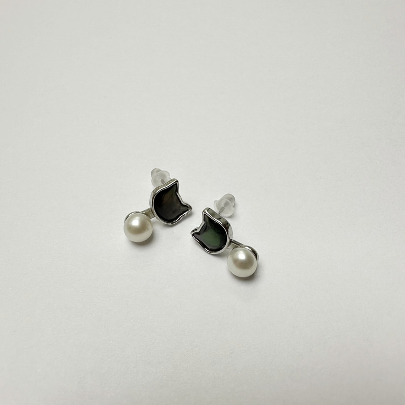 白珠约6mm黑猫耳饰