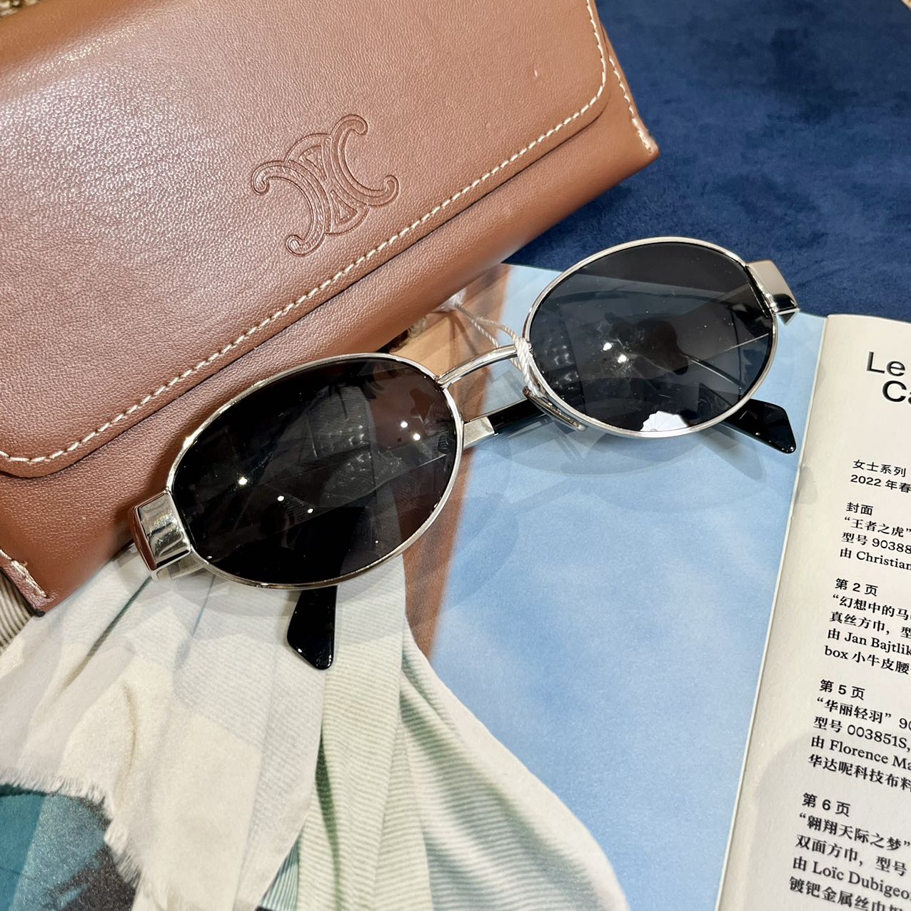 未使用 Celine/思琳 蔚蓝/墨镜/带盒/LZ1028H0052