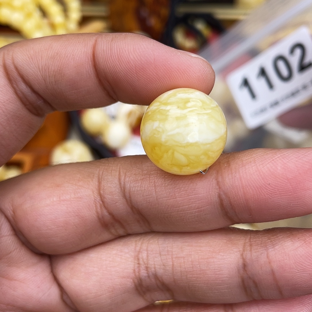 蜜蜡未镶嵌珠宝奇石粉17.9