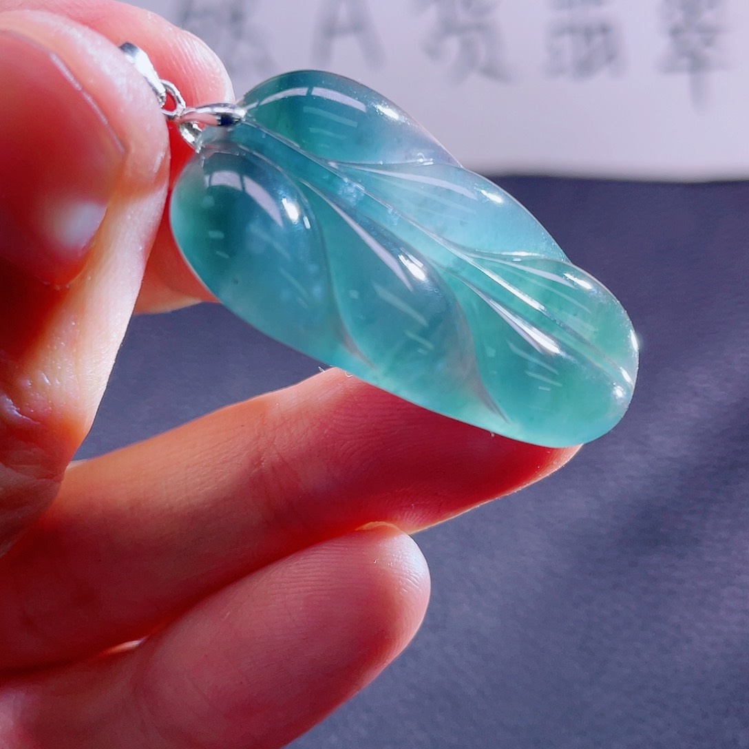 翡翠颈饰未镶嵌999999999