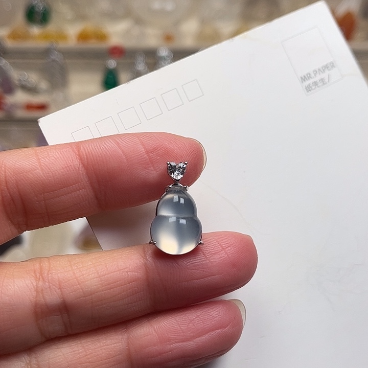 高***豆玛瑙/玉髓银S925镶嵌颈饰