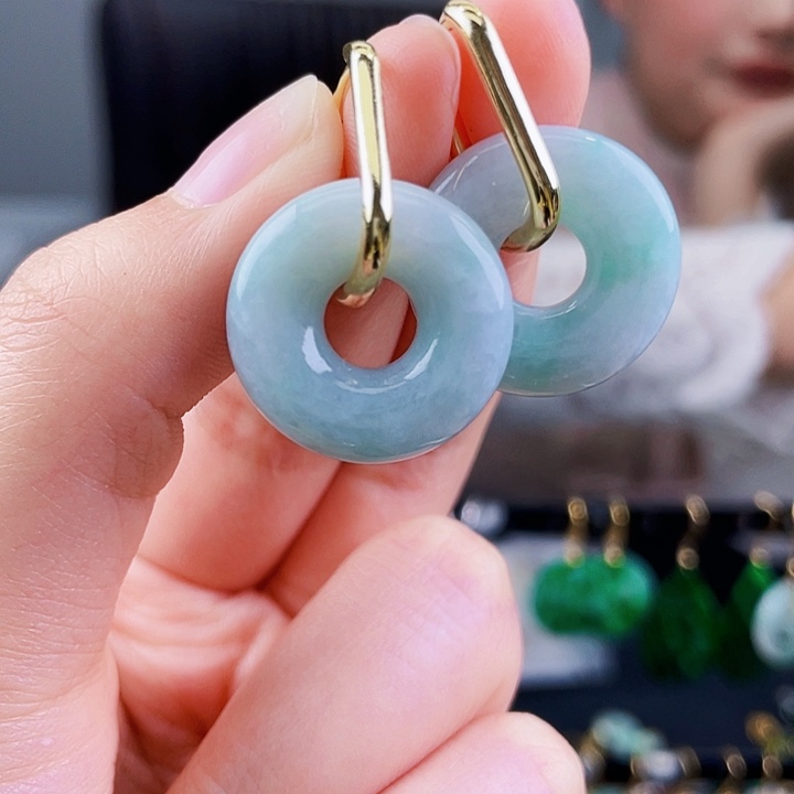 翡翠耳饰未镶嵌饰品