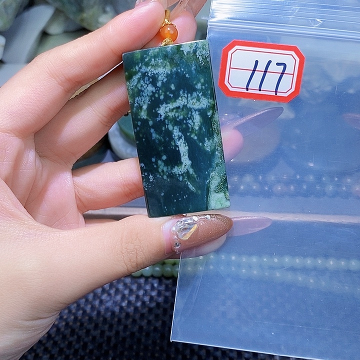 和田玉和田玉边角料随机发未镶嵌