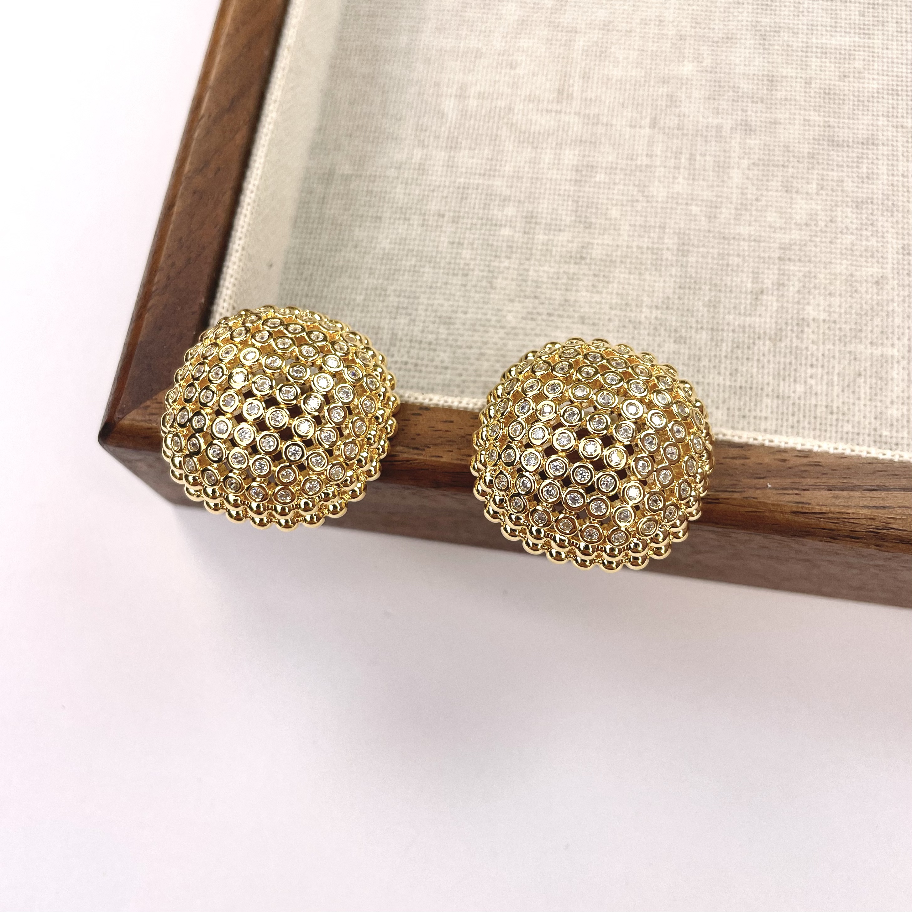 铜合金耳饰 买三送一 1215 手工气质轻奢复古法式欧美素款耳钉