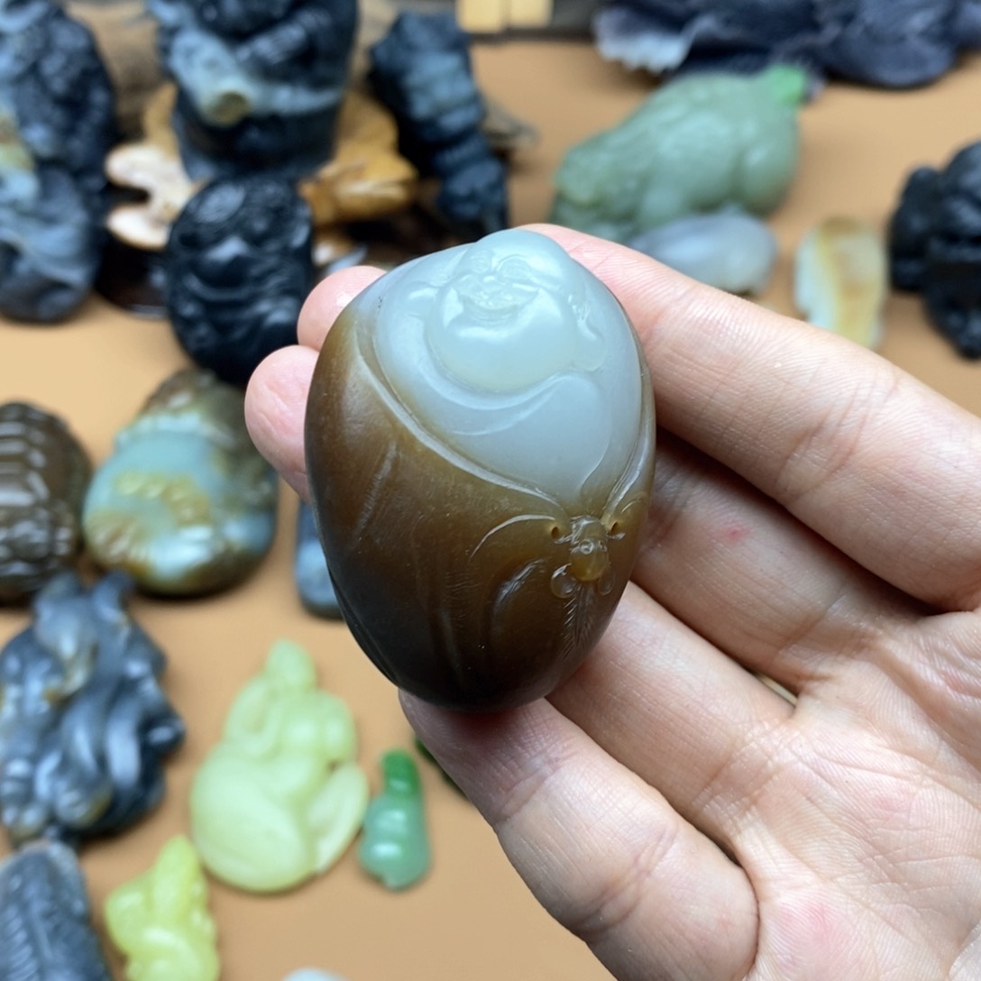 和田玉未镶嵌挂件定制吴*