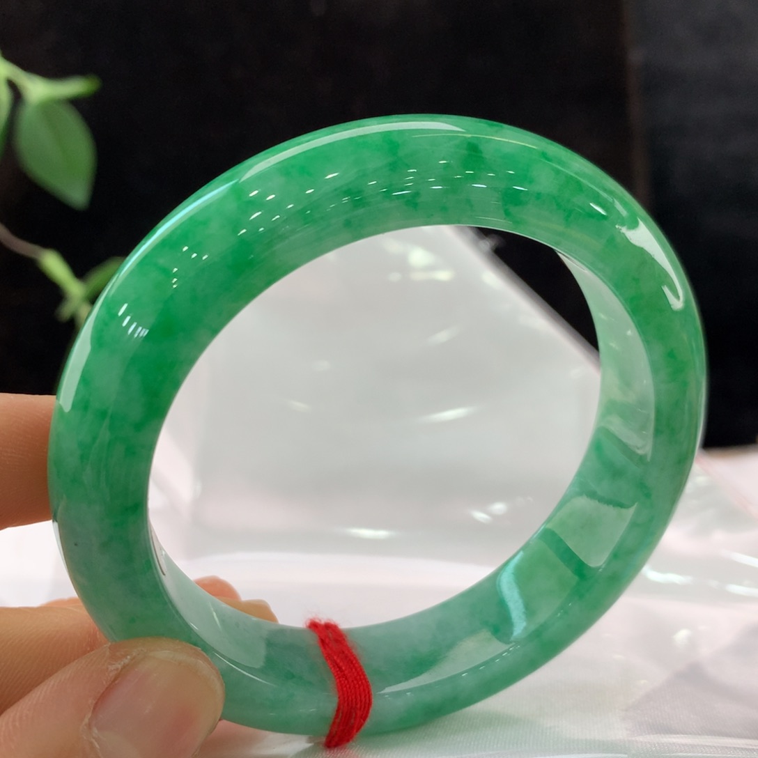 翡翠手镯未镶嵌111-0149